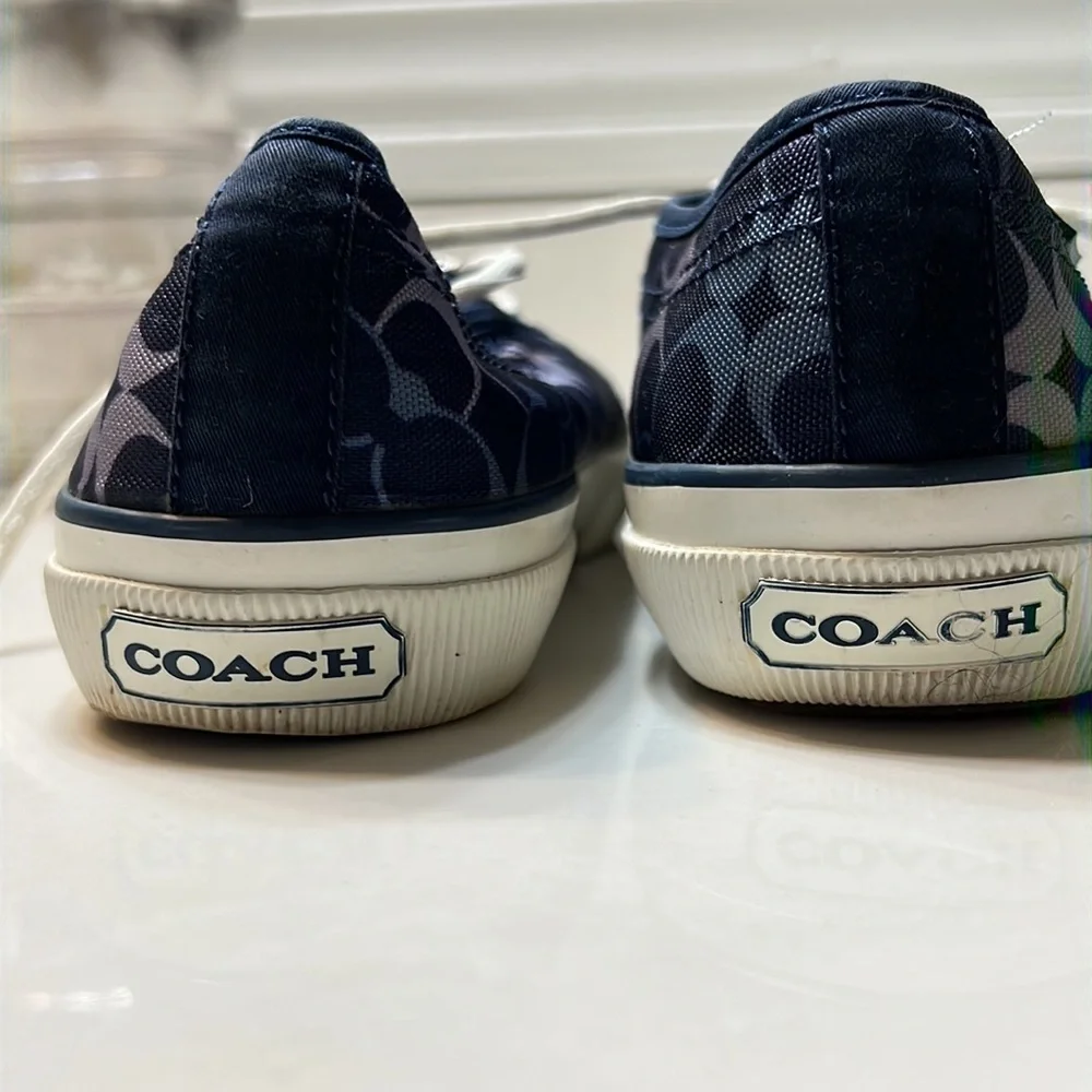 COACH  Kalyn blue and lavender shoes sneakers Size 7